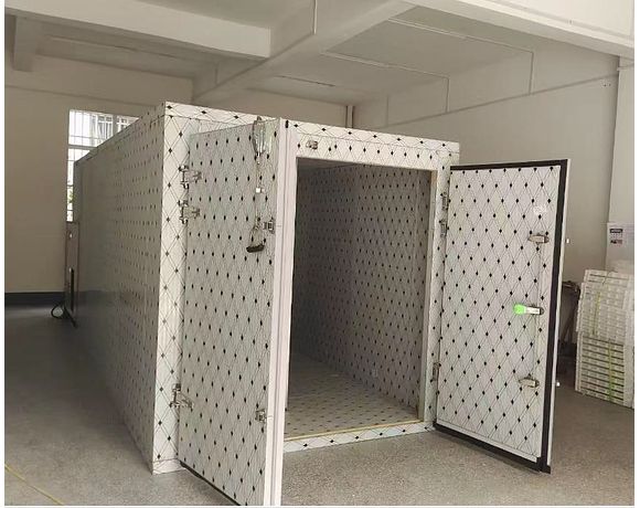 Промисловий дегідратор SUSHIMO DC5 з тепловим насососм та на 170-430кг