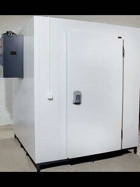 	Холодильна камера з моноблоком